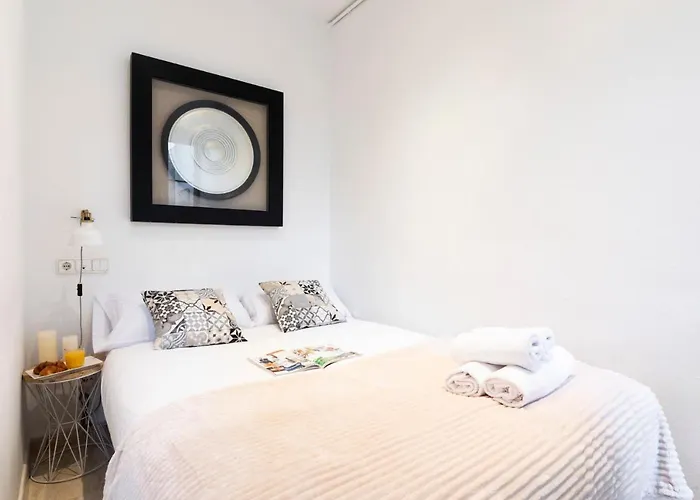 1782 - Rossello Center Terrace Apartment Barcelona